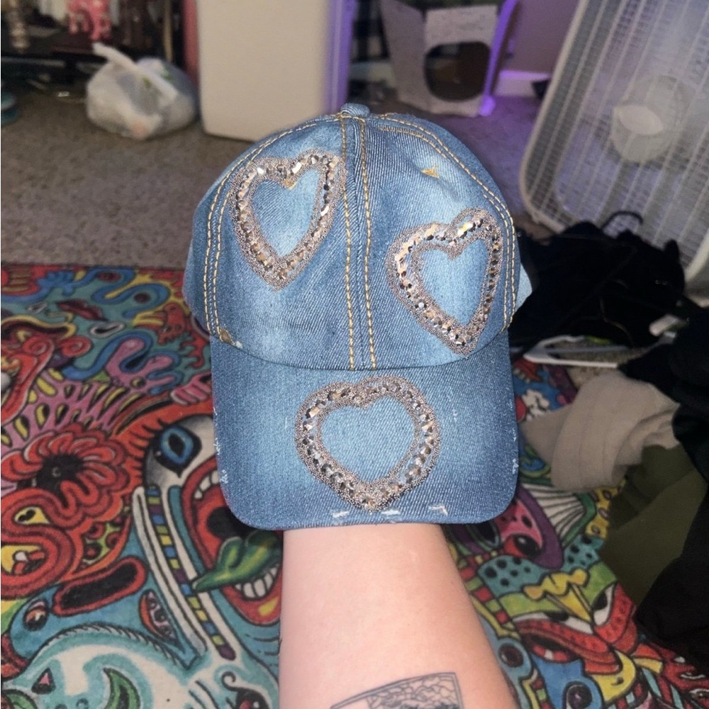Stylish Denim Heart-Embellished Cap